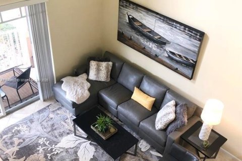 Таунхаус в Юпитер, Флорида 2 спальни, 102.29м2 № 2057405