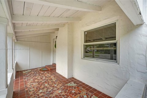 Casa en venta en Miami, Florida, 3 dormitorios, 102.01 m2 № 1927996 - foto 8