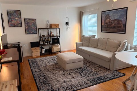 Condominio en venta en Miami Beach, Florida, 1 dormitorio, 62.24 m2 № 2258036 - foto 29