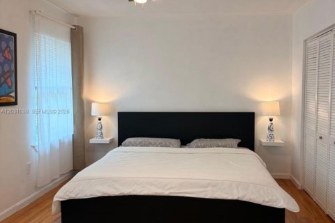 Condominio en venta en Miami Beach, Florida, 1 dormitorio, 62.24 m2 № 2258036 - foto 17