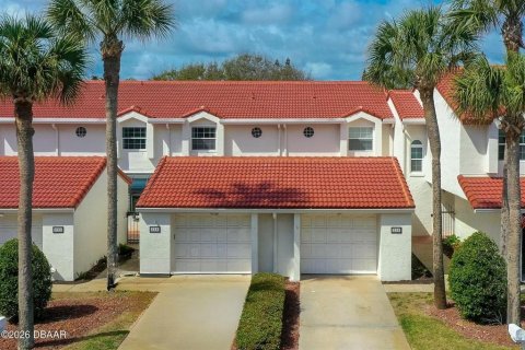 Adosado en venta en Daytona Beach, Florida, 2 dormitorios, 132.66 m2 № 2216377 - foto 2