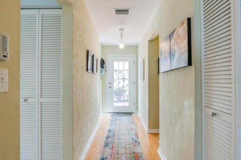 Adosado en venta en Daytona Beach, Florida, 2 dormitorios, 132.66 m2 № 2216377 - foto 7