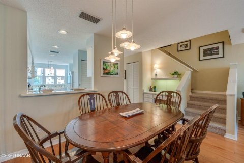 Adosado en venta en Daytona Beach, Florida, 2 dormitorios, 132.66 m2 № 2216377 - foto 14