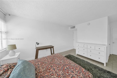 Copropriété à louer à Miami Beach, Floride: 1 chambre, 67.82 m2 № 1956779 - photo 10