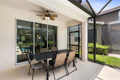Casa en venta en Kissimmee, Florida, 5 dormitorios, 280.1 m2 № 2383830 - foto 11