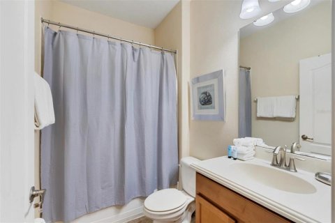 Casa en venta en Kissimmee, Florida, 5 dormitorios, 280.1 m2 № 2383830 - foto 17