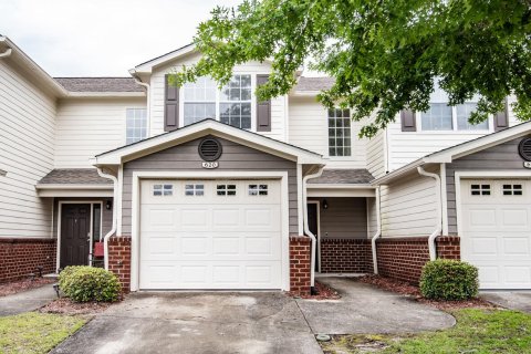 Adosado en alquiler en Crestview, Florida, 2 dormitorios, 117.43 m2 № 562141 - foto 1