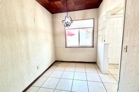 Снять в аренду квартиру в Клируотер, Флорида 2 спальни, 173.36м2, № 1795264 - фото 9