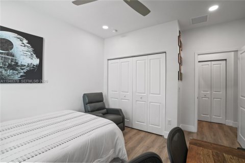 Купить таунхаус в Купер-Сити, Флорида 3 спальни, 164.44м2, № 2007665 - фото 29