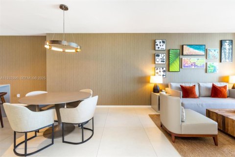 Condominio en venta en Hollywood, Florida, 1 dormitorio, 78.97 m2 № 2035131 - foto 11