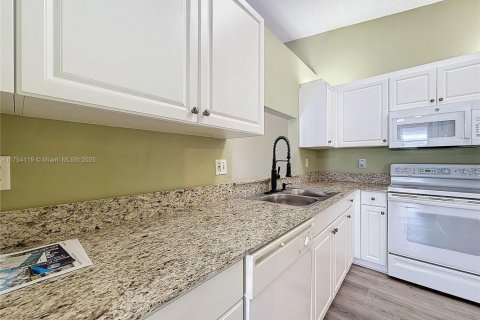 Casa en venta en Boynton Beach, Florida, 3 dormitorios, 121.14 m2 № 1726067 - foto 11