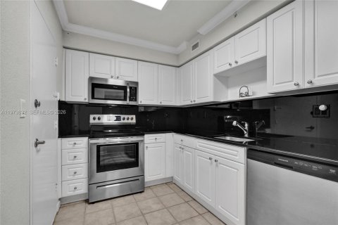 Copropriété à vendre à Hollywood, Floride: 1 chambre, 69.21 m2 № 2036513 - photo 13