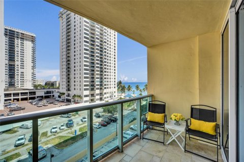 Copropriété à vendre à Hollywood, Floride: 1 chambre, 69.21 m2 № 2036513 - photo 6