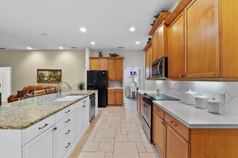 Casa en venta en Orlando, Florida, 3 dormitorios, 227.24 m2 № 1848522 - foto 14