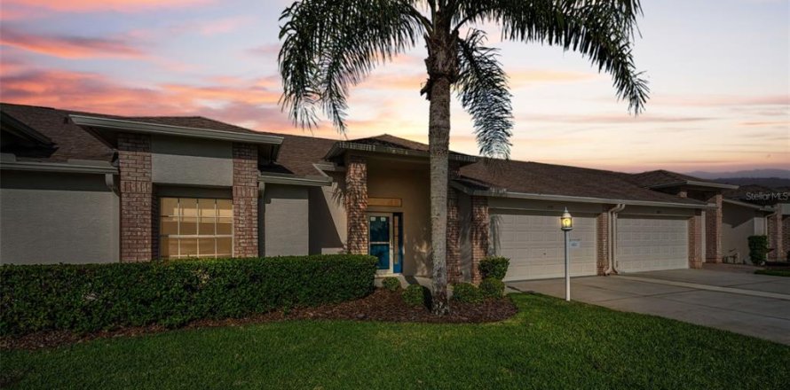 Casa en Trinity, Florida 2 dormitorios, 176.51 m2 № 2116734