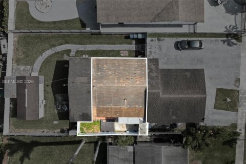 Apartment in Sweetwater, Florida 2 bedrooms, 91.04 sq.m. № 2026148 - photo 21