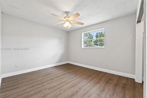 Apartment in Sweetwater, Florida 2 bedrooms, 91.04 sq.m. № 2026148 - photo 13