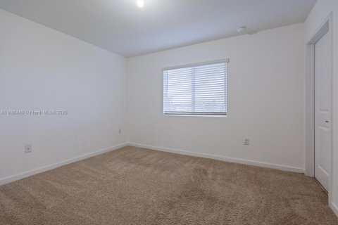 Adosado en venta en Homestead, Florida, 3 dormitorios, 120.96 m2 № 2054667 - foto 8