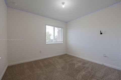 Adosado en venta en Homestead, Florida, 3 dormitorios, 120.96 m2 № 2054667 - foto 11