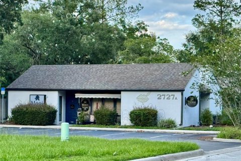 Immobilier commercial à Gainesville, Floride 1050.63 m2 № 2277142