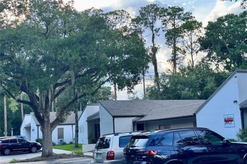 Immobilier commercial à vendre à Gainesville, Floride: 1050.63 m2 № 2277142 - photo 3