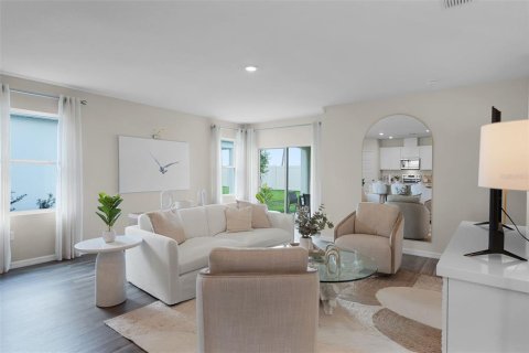 House in Lakeland, Florida 5 bedrooms, 192.96 sq.m. № 2210060 - photo 8