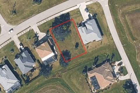 Land in Punta Gorda, Florida № 2379664 - photo 2
