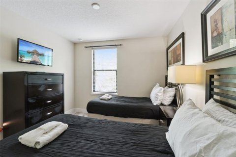 Touwnhouse à vendre à Davenport, Floride: 4 chambres, 191.38 m2 № 2099774 - photo 17