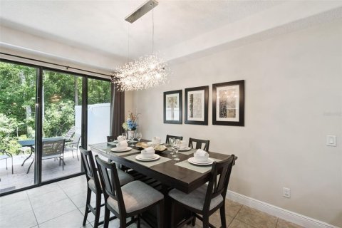 Touwnhouse à vendre à Davenport, Floride: 4 chambres, 191.38 m2 № 2099774 - photo 6