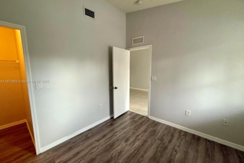 Apartamento en alquiler en Homestead, Florida, 2 dormitorios, 75.72 m2 № 1922806 - foto 9