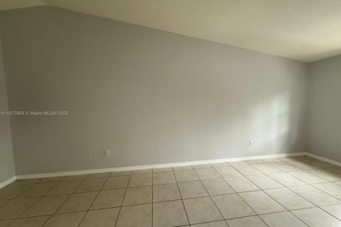 Apartamento en alquiler en Homestead, Florida, 2 dormitorios, 75.72 m2 № 1922806 - foto 14