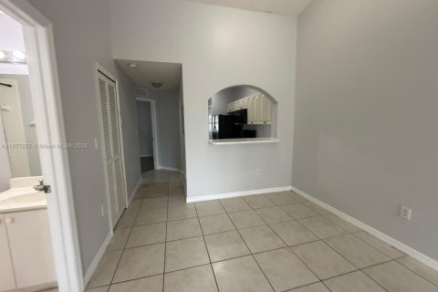 Apartamento en alquiler en Homestead, Florida, 2 dormitorios, 75.72 m2 № 1922806 - foto 11