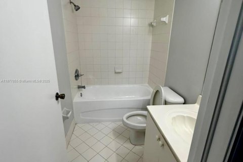 Apartamento en alquiler en Homestead, Florida, 2 dormitorios, 75.72 m2 № 1922806 - foto 10