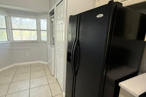 Apartamento en alquiler en Homestead, Florida, 2 dormitorios, 75.72 m2 № 1922806 - foto 17