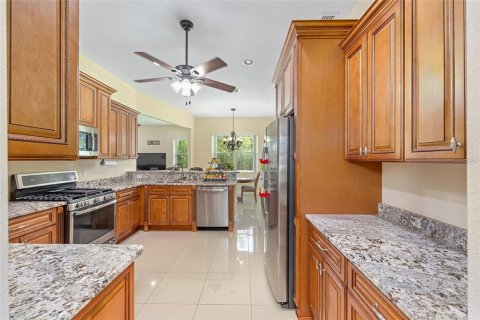 Casa en venta en Ocala, Florida, 3 dormitorios, 246.38 m2 № 1801345 - foto 15