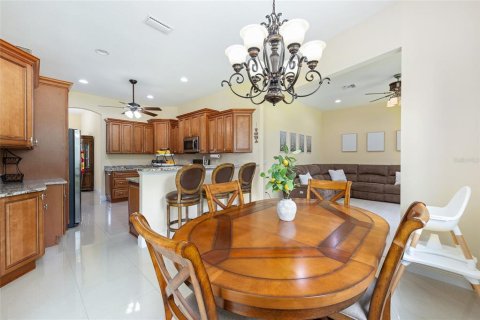 Casa en venta en Ocala, Florida, 3 dormitorios, 246.38 m2 № 1801345 - foto 20
