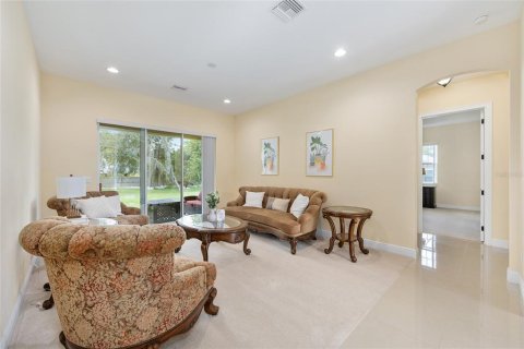 Casa en venta en Ocala, Florida, 3 dormitorios, 246.38 m2 № 1801345 - foto 9