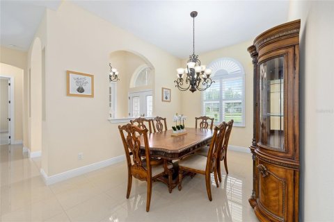 Casa en venta en Ocala, Florida, 3 dormitorios, 246.38 m2 № 1801345 - foto 12