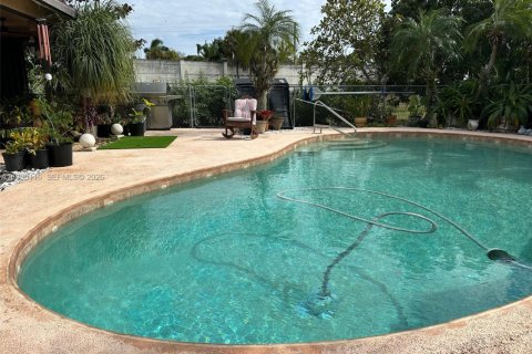 Купить виллу или дом в Палм-Бич, Флорида 3 спальни, 146.88м2, № 2010960 - фото 28