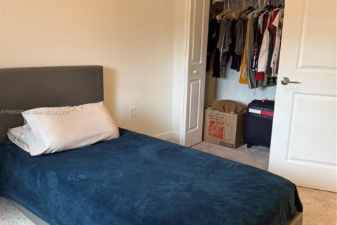 Touwnhouse à louer à Miami, Floride: 3 chambres, 157.47 m2 № 1956808 - photo 18