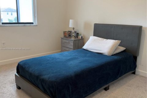 Touwnhouse à louer à Miami, Floride: 3 chambres, 157.47 m2 № 1956808 - photo 19