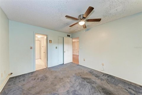 Condo in Bradenton, Florida, 2 bedrooms  № 1876660 - photo 11