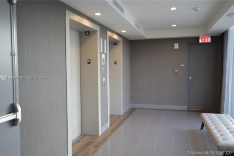 Купить кондоминиум в Дорал, Флорида 3 спальни, 128.11м2, № 1730102 - фото 15