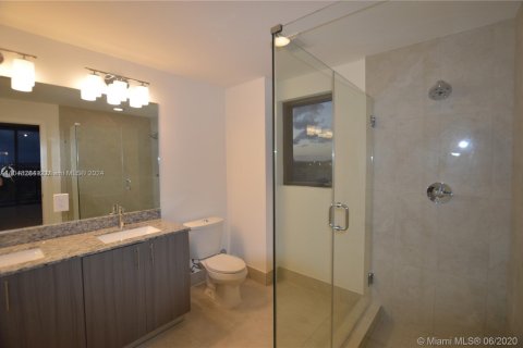 Купить кондоминиум в Дорал, Флорида 3 спальни, 128.11м2, № 1730102 - фото 11