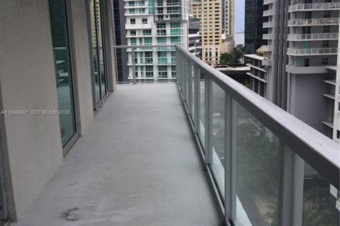 Condo in Miami, Florida, 2 bedrooms  № 2060951 - photo 8