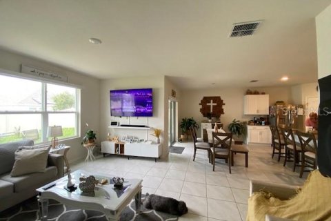 Casa en alquiler en Haines City, Florida, 5 dormitorios, 173.45 m2 № 2277586 - foto 12