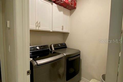Casa en alquiler en Haines City, Florida, 5 dormitorios, 173.45 m2 № 2277586 - foto 5