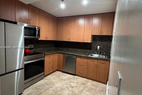 Copropriété à louer à Sunny Isles Beach, Floride: 1 chambre, 71.53 m2 № 2387858 - photo 6
