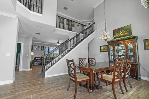 House in Clermont, Florida 5 bedrooms, 235.88 sq.m. № 1823019 - photo 7