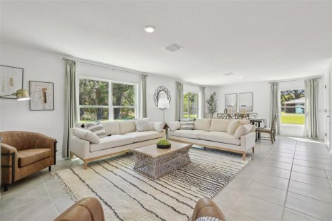 House in Brooksville, Florida 4 bedrooms, 209.96 sq.m. № 1884680 - photo 5